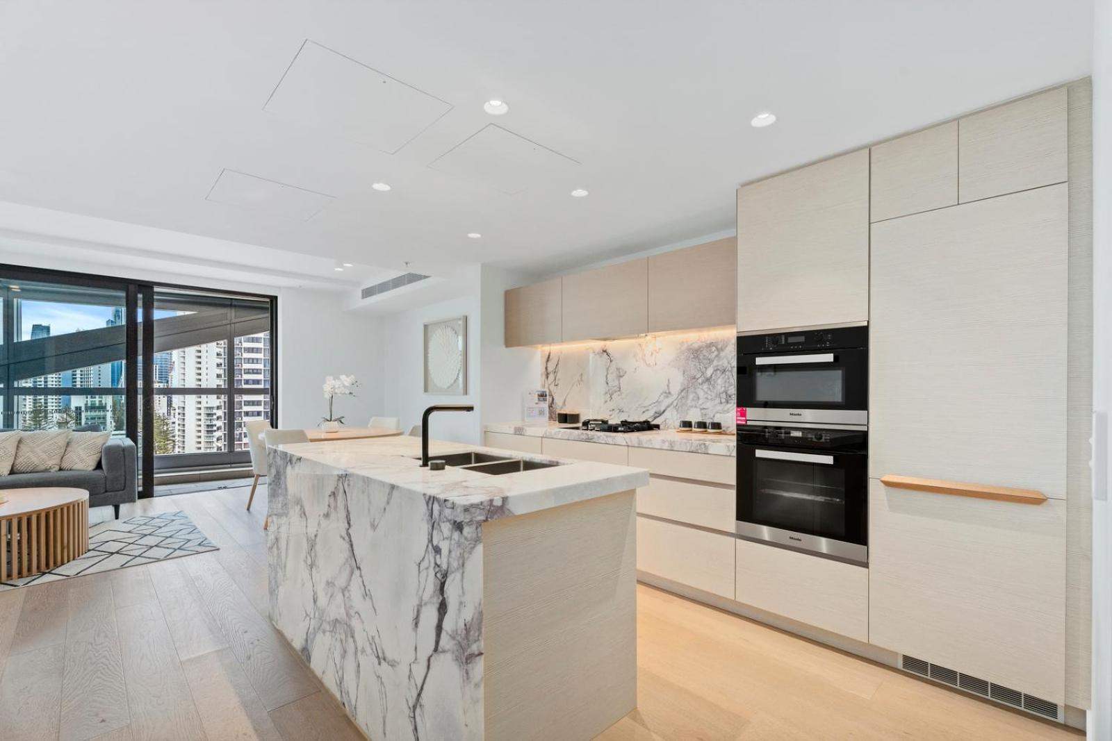 Jewel Private Beachfront Residences *